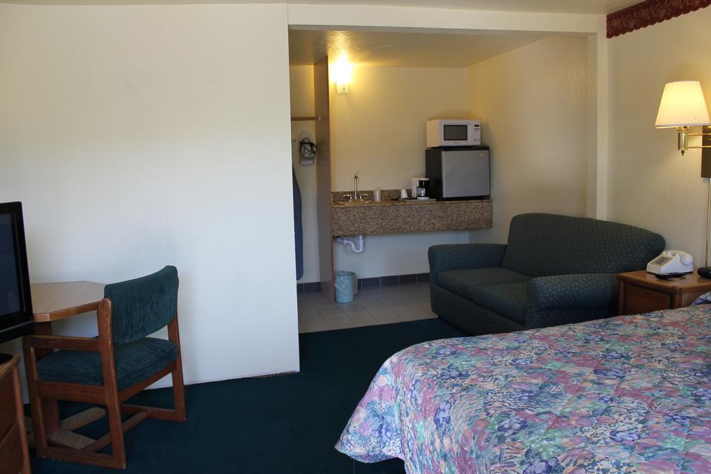 Nite Inn Motel Юджин Екстер'єр фото